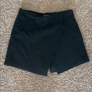 Brandy Melville Black Skort